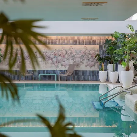 فندق Atlantis Wellness & Conference Hajdúszoboszló