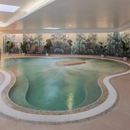 فندق Atlantis Wellness & Conference Hajdúszoboszló