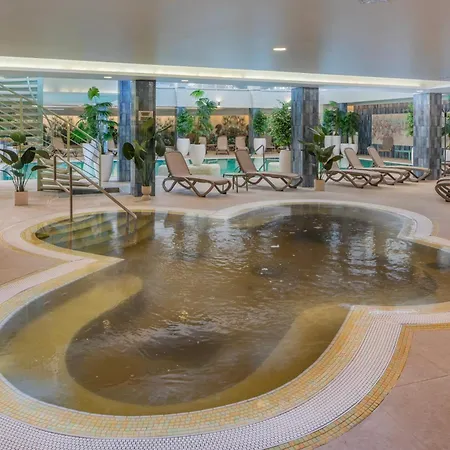 فندق Atlantis Wellness & Conference