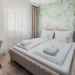 Atlantis Wellness & Conference 4*