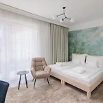 Atlantis Wellness & Conference 酒店