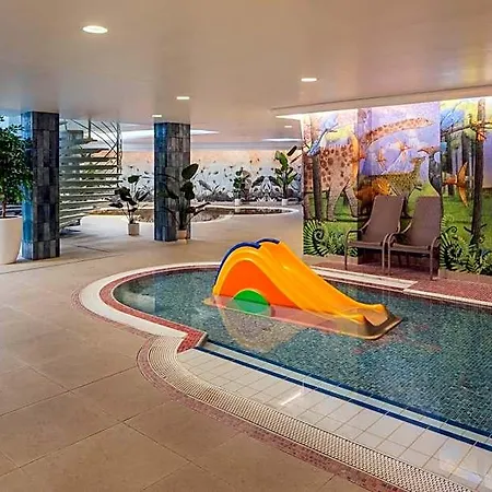 Hotel Atlantis Wellness & Conference 4*
