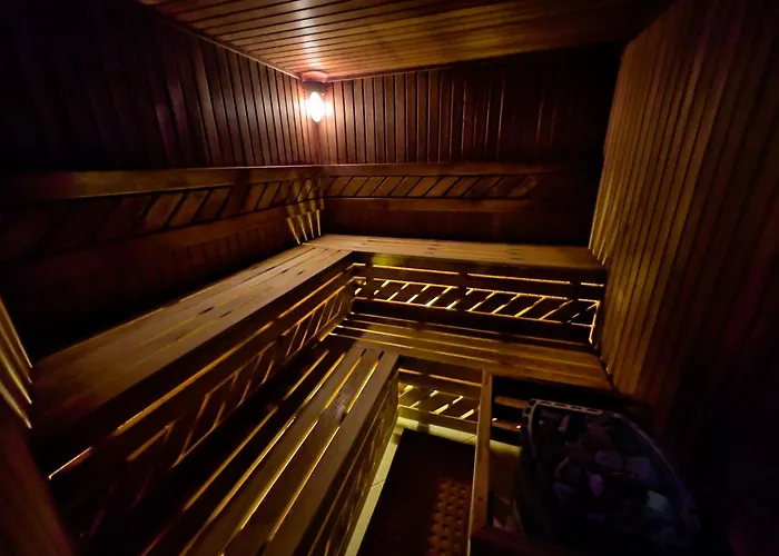 Hotell Atlantis Wellness & Conference 4*